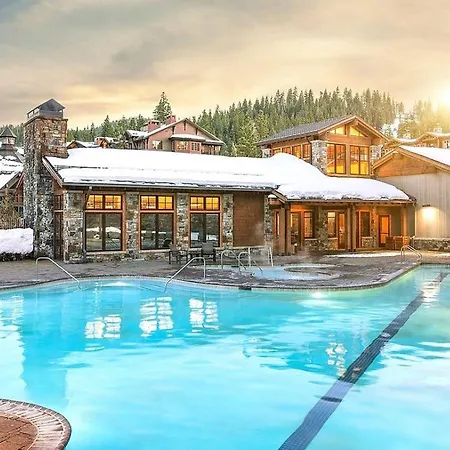 Northstar Village Condo Walk To Lifts 2 Full Ba Excellent Location Hot-Tubs